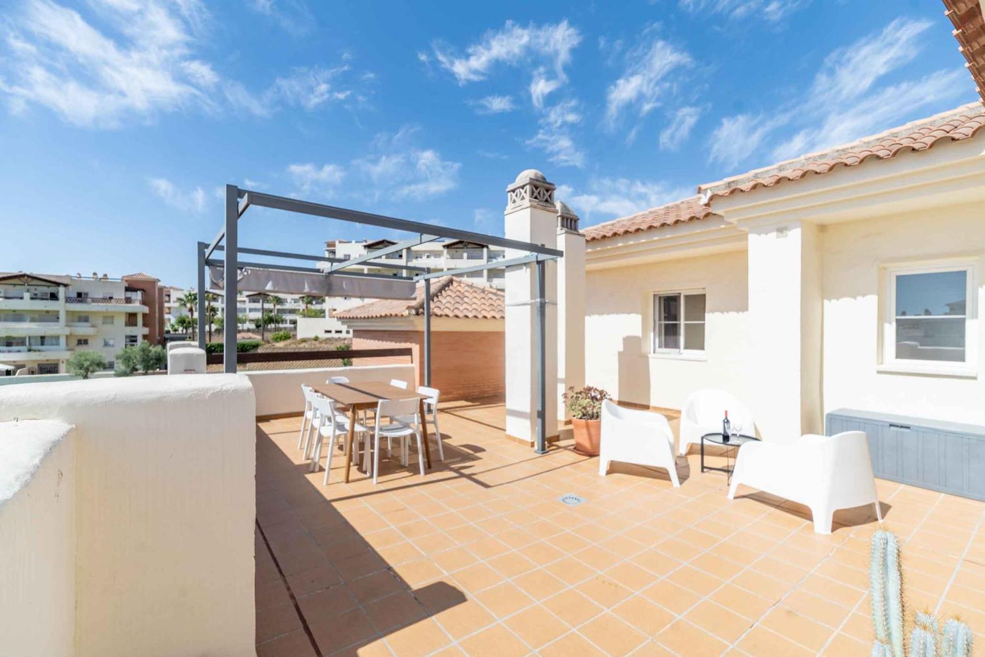 116 - Penthouse With Views And Pool, 5Min Away From Golf Course! Apartamento Benalmádena Exterior foto